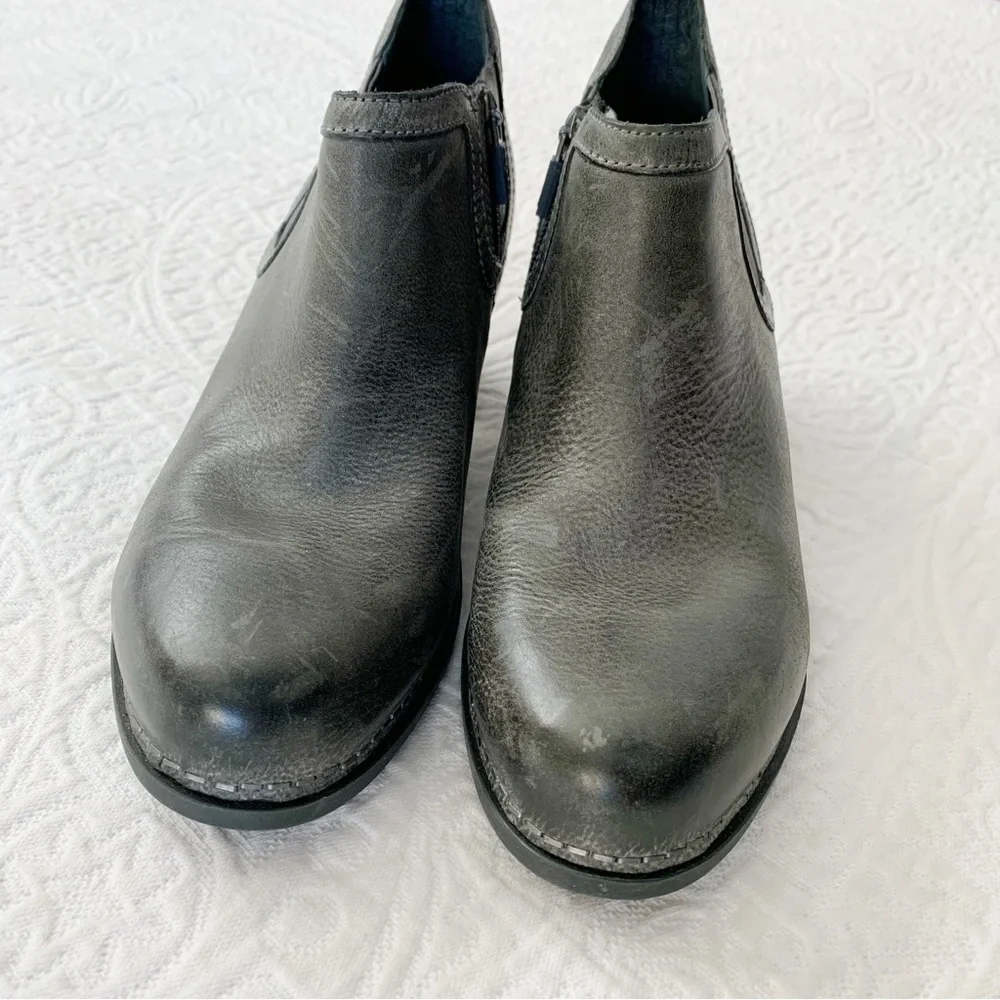 Dansko Harlene‎ Bootie, Distressed Charcoal (Sz 38, US 7.5-8)